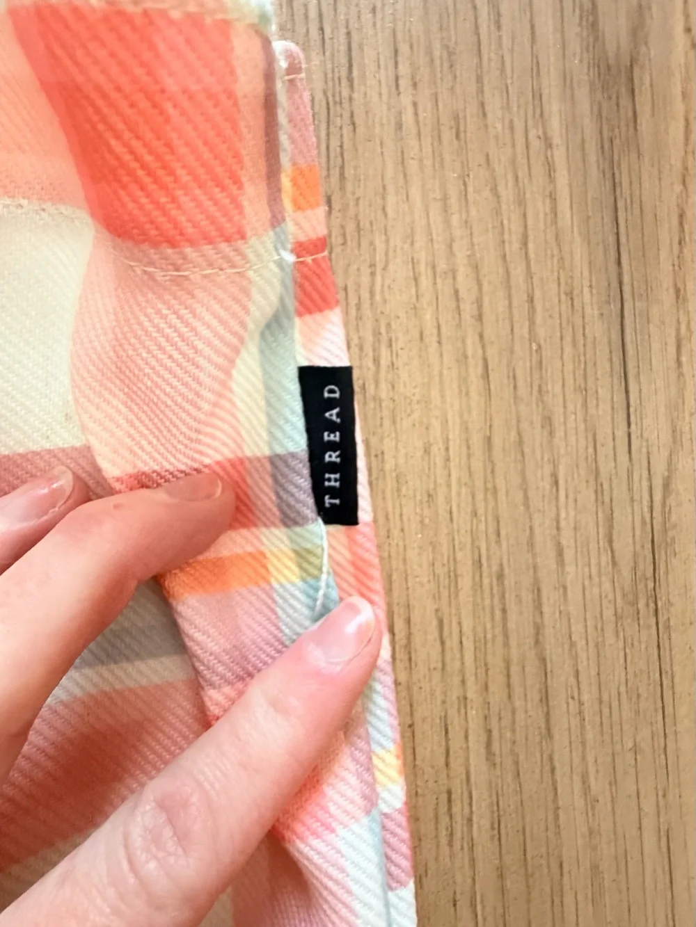 Thread Wallets Plaid Tote Bag - Picture 4 of 4